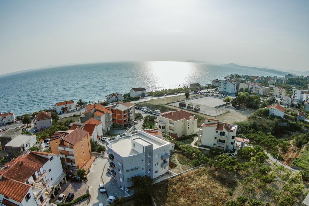 Ab Villa Podstrana Exterior photo